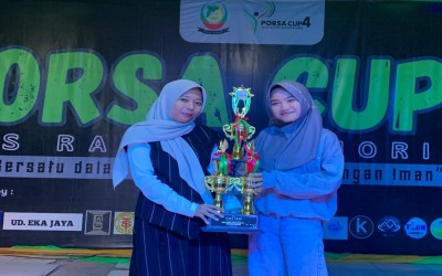 Full senyum, MAN 2 Soppeng Juara Umum Porsa 2025