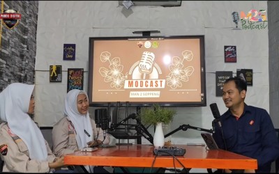 Transformasi Digital di Ujung Jari: Siswa Pandu Digital undang pimpinan Telkomsel di podcast